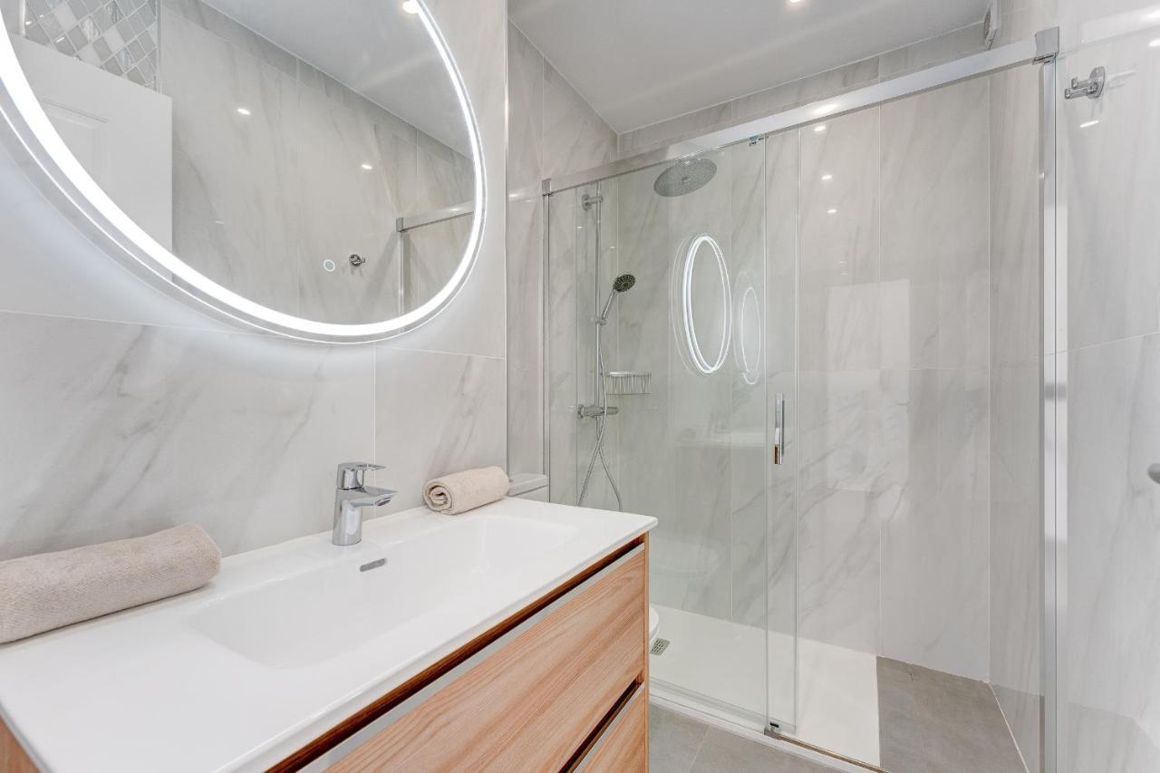 Loscristianos Luxury Aircon Sunny Aptm Sea View أرونا المظهر الخارجي الصورة